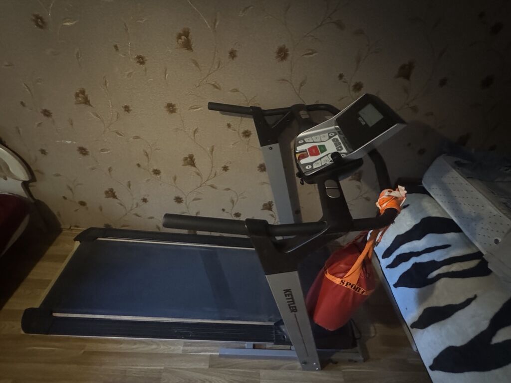 Kettler qaçış trenajoru - Brend: Kettler - Tip: Elektrikli qaçış yolu — İdman və istirahət, Bakı (2)