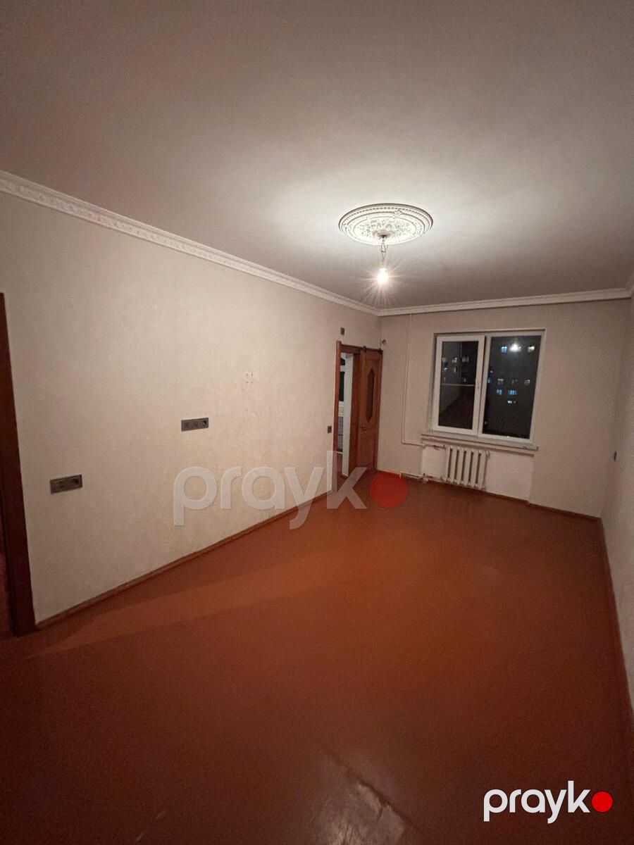 Satılır 3 otaqlı köhnə tikili 55 m² — Mənzil, Bakı (2)