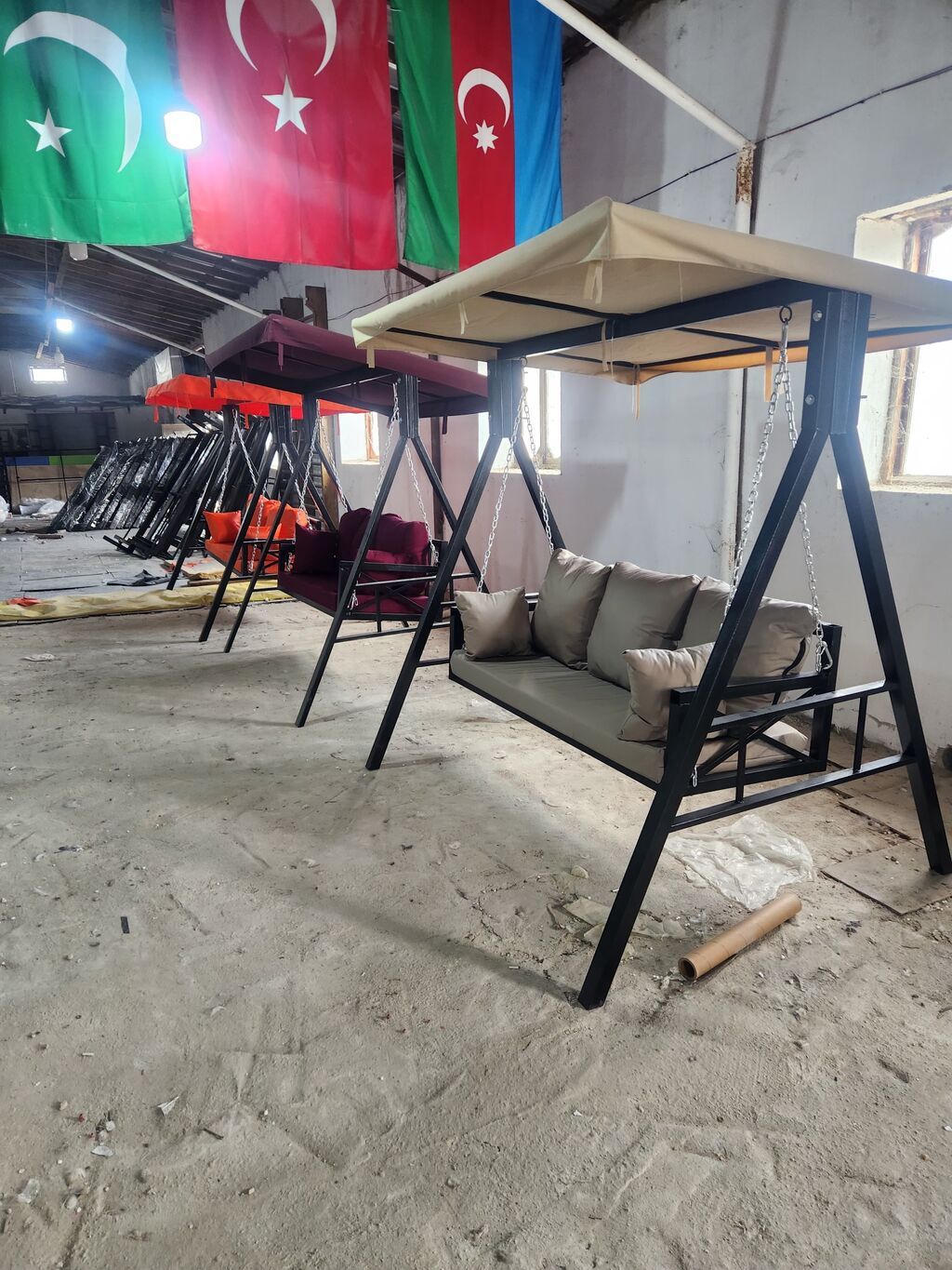 Bağ-baxça yelləncəkləri – dəmir konstruksiyalı, damlı model - — Mebel, Bakı