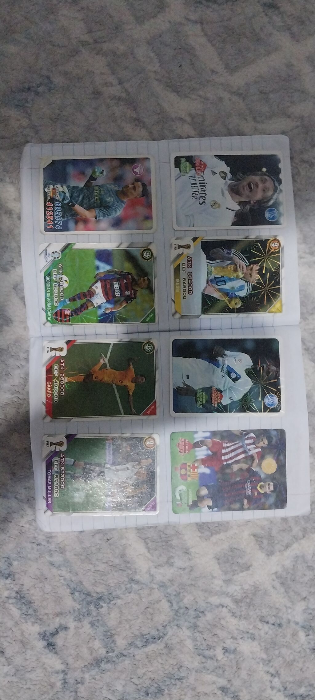 Futbol kolleksiya kartları dəsti - 40 vərəğə yapışdırılmış futbol — Mallar, Bakı (5)