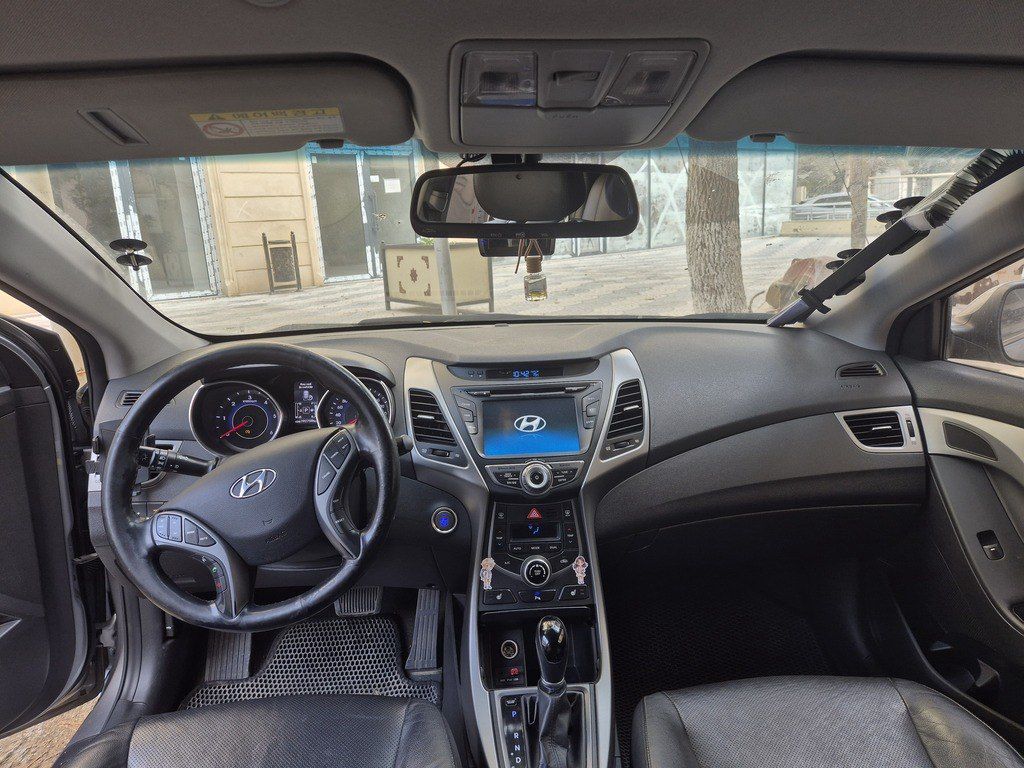Hyundai Avante, 1.6 L, 2014 il, 203 600 km — Avtomobillər, Bakı (4)