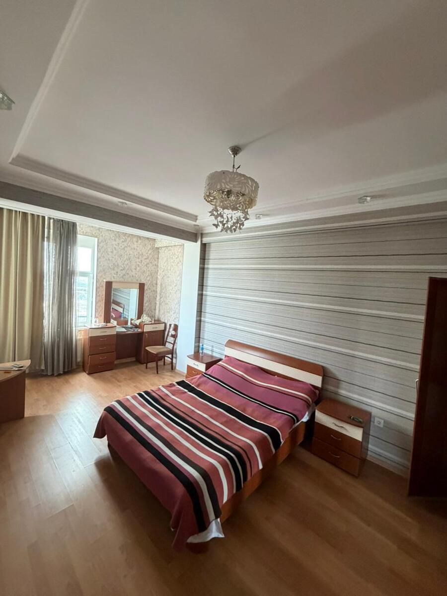 Satılır 3 otaqlı yeni tikili 135 m² — Mənzil, Bakı (10)