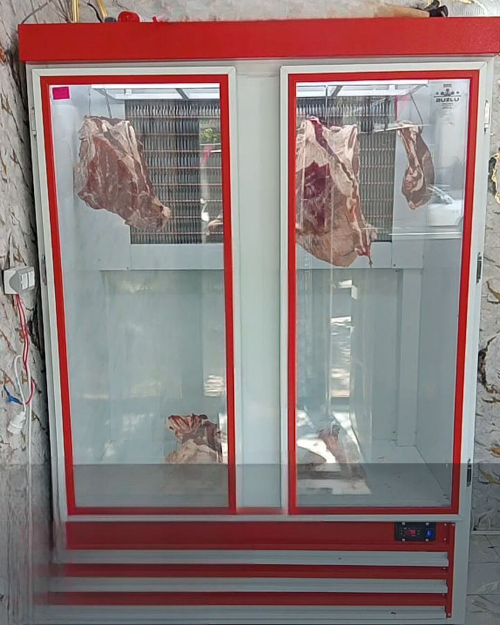 Soyuduculu ət vitrini – ikiqat şüşəli, sürüşkən qapılı model — Mallar, Bakı