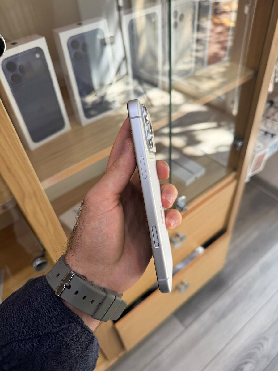 Apple iPhone 17 Pro Max Silver 256GB/12GB — Telefonlar və qadjetlər, Bakı (4)