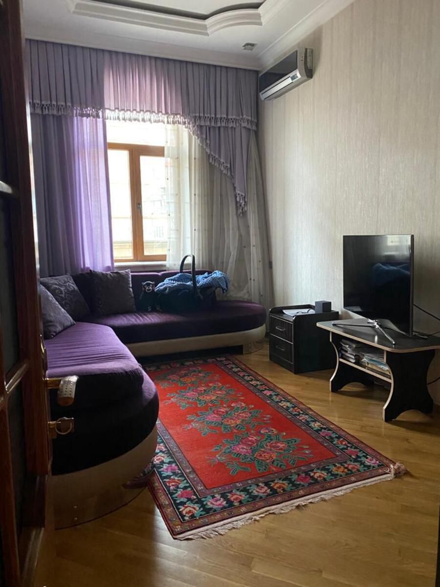 Satılır 6 otaqlı həyət evi/bağ evi 500 m² — Ev, villa, Bakı (7)