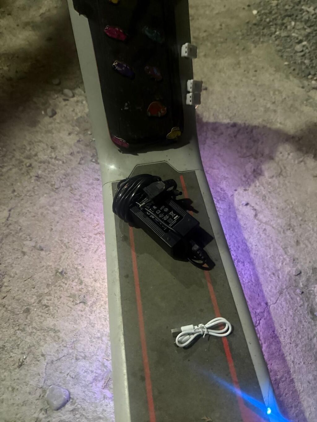 İşlənmiş Elektrik samokat 10", 251 - 350 Vt, 26 - 35 km/s, Ünvandan götürmə — Mallar, Bərdə (9)