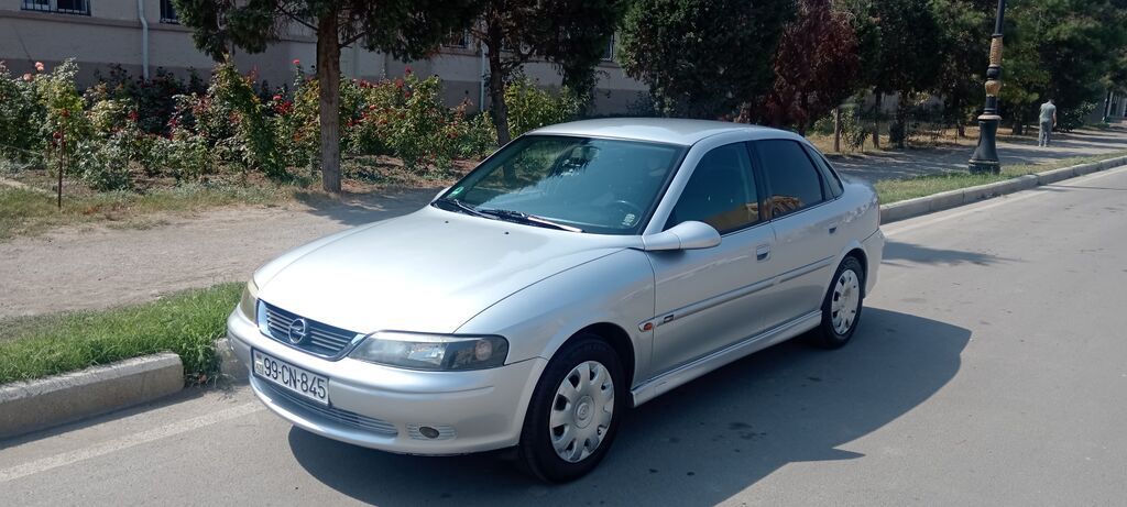 Opel Vectra: 1.8 l | 1999 il 327512 km Sedan — Avto, Gəncə (3)