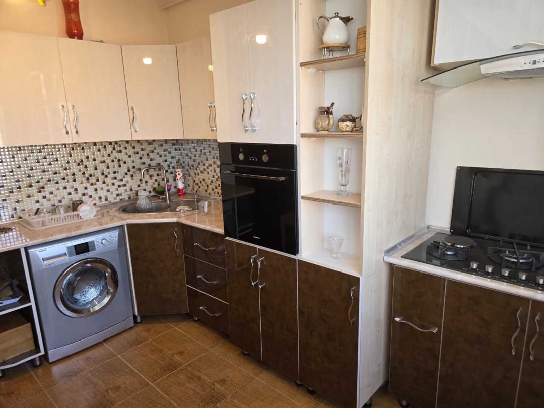 İcarəyə verilir 3 otaqlı köhnə tikili 85 m² — Mənzil, Bakı (5)
