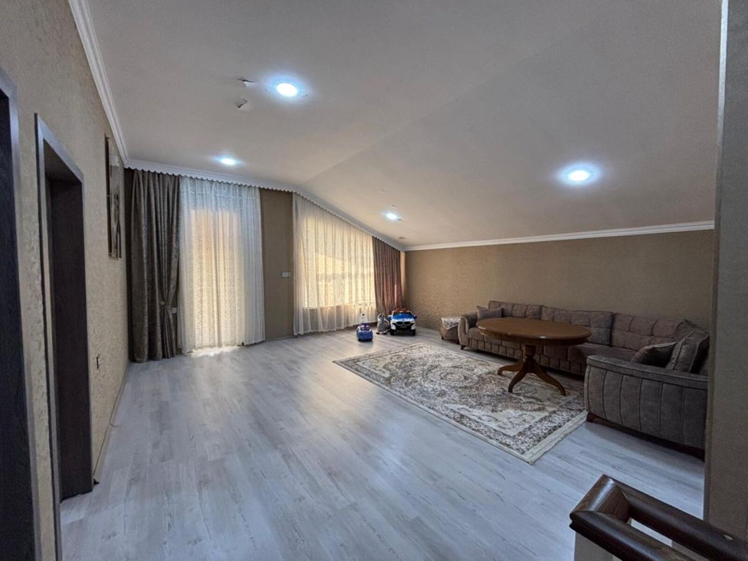 Satılır 6 otaqlı həyət evi/bağ evi 240 m² — Ev, villa, Bakı (2)