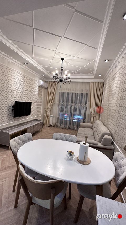 İcarəyə verilir 2 otaqlı yeni tikili 70 m²
