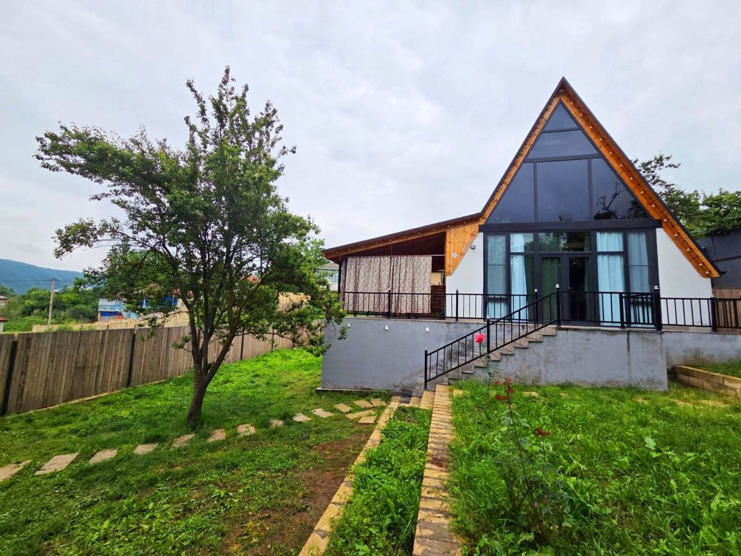 Bağ evi kirayə verilir, Qəçrəş r. — Daşınmaz əmlak, Quba