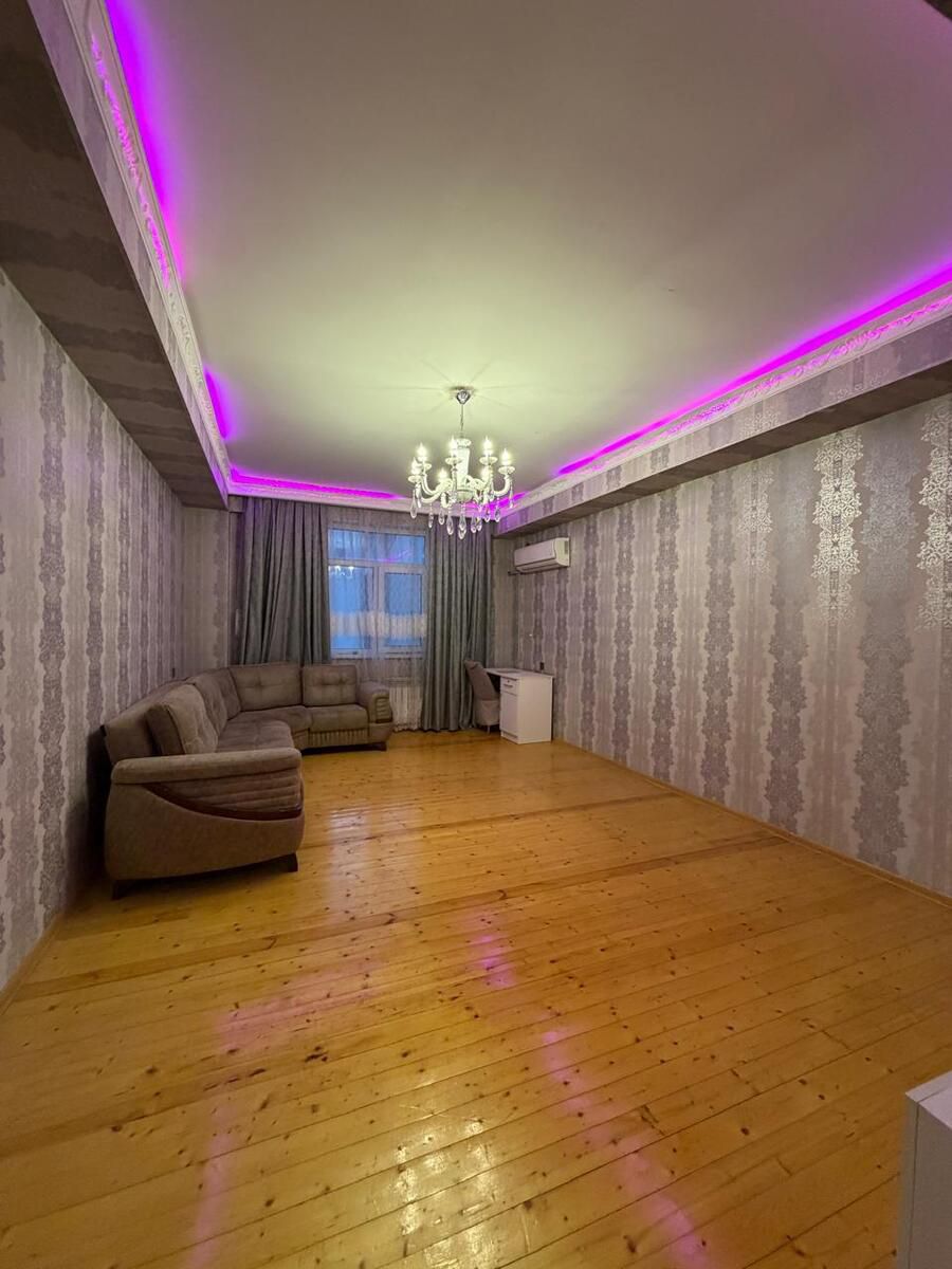 Satılır 2 otaqlı yeni tikili 80 m² — Mənzil, Bakı