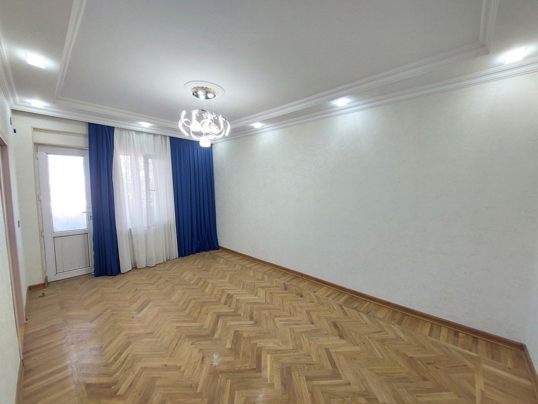 Satılır 2 otaqlı köhnə tikili 55 m² — Mənzil, Bakı (2)