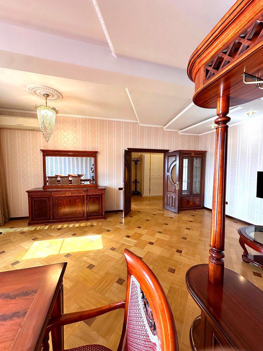 Satılır 4 otaqlı yeni tikili 175 m² — Mənzil, Bakı (4)