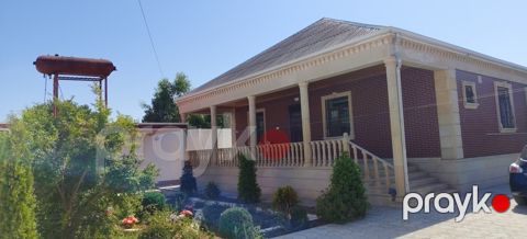 Satılır 3 otaqlı həyət evi/bağ evi 140 m²