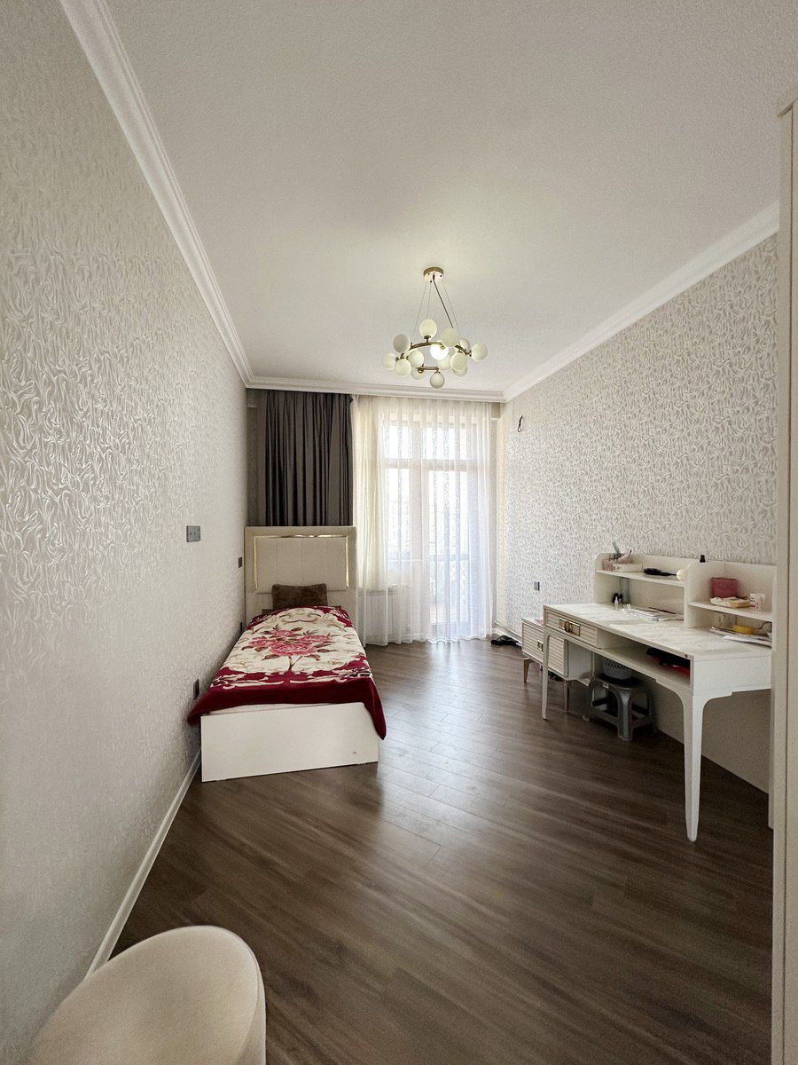 3-otaqlı yeni tikili, N.Tusi küç., 105 m² — Daşınmaz əmlak, Bakı (5)