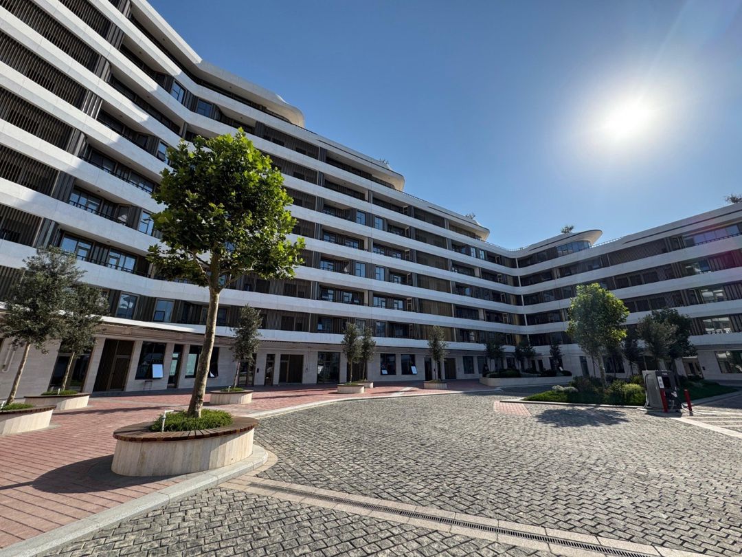 Satılır 3 otaqlı yeni tikili 140 m² — Mənzil, Bakı (2)