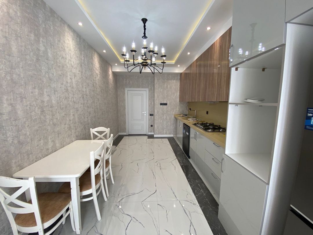 İcarəyə verilir 3 otaqlı yeni tikili 160 m² — Mənzil, Bakı (8)