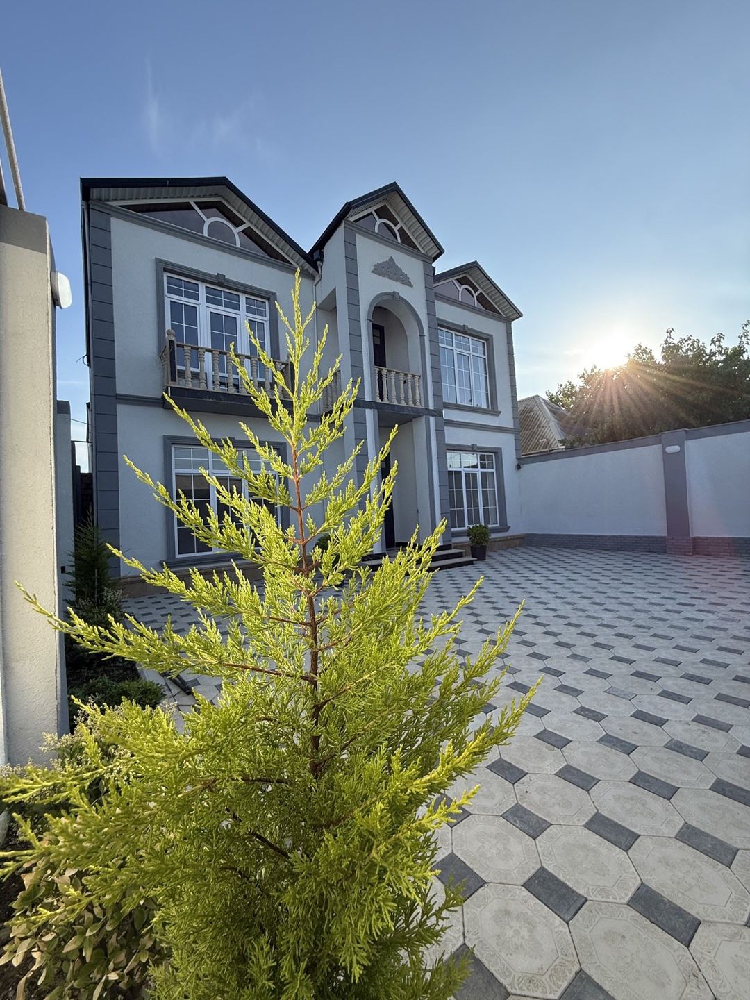 Satılır 5 otaqlı həyət evi/bağ evi 250 m² — Ev, villa, Bakı