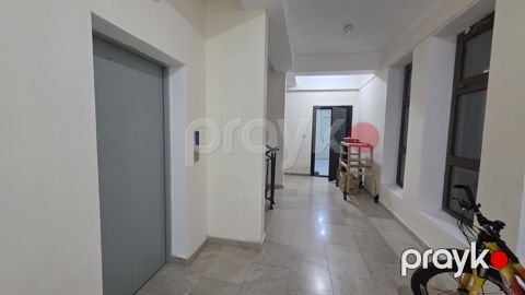Satılır 4 otaqlı yeni tikili 90 m²
