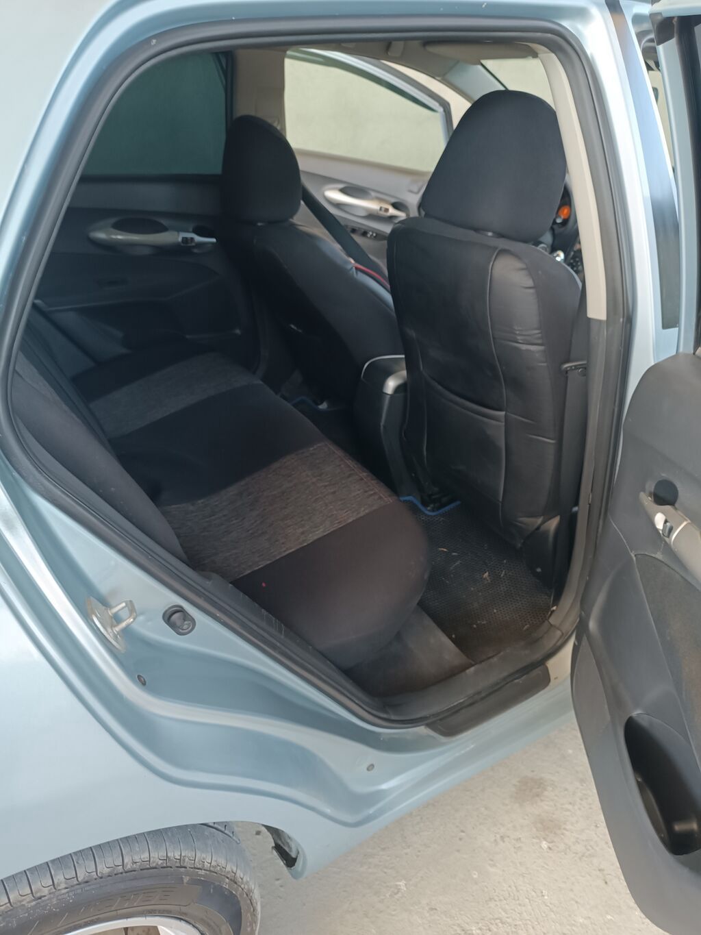 Toyota Auris: 1.4 l | 2007 il Hetçbek — Avto, Siyəzən (7)