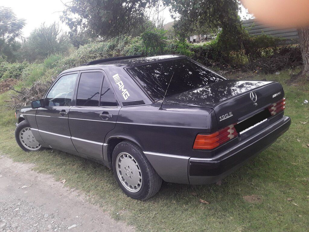 Mercedes 190, 2.0 L, 1989 il, 402 537 km — Avtomobillər, Bərdə (3)