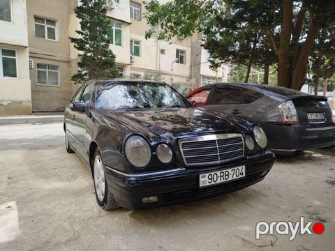 Mercedes-Benz 230: 2.3 l | 1995 il Sedan — Bakı