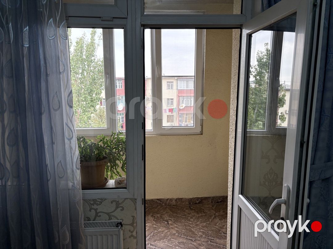 Satılır 3 otaqlı köhnə tikili 75 m² — Mənzil, Bakı (2)