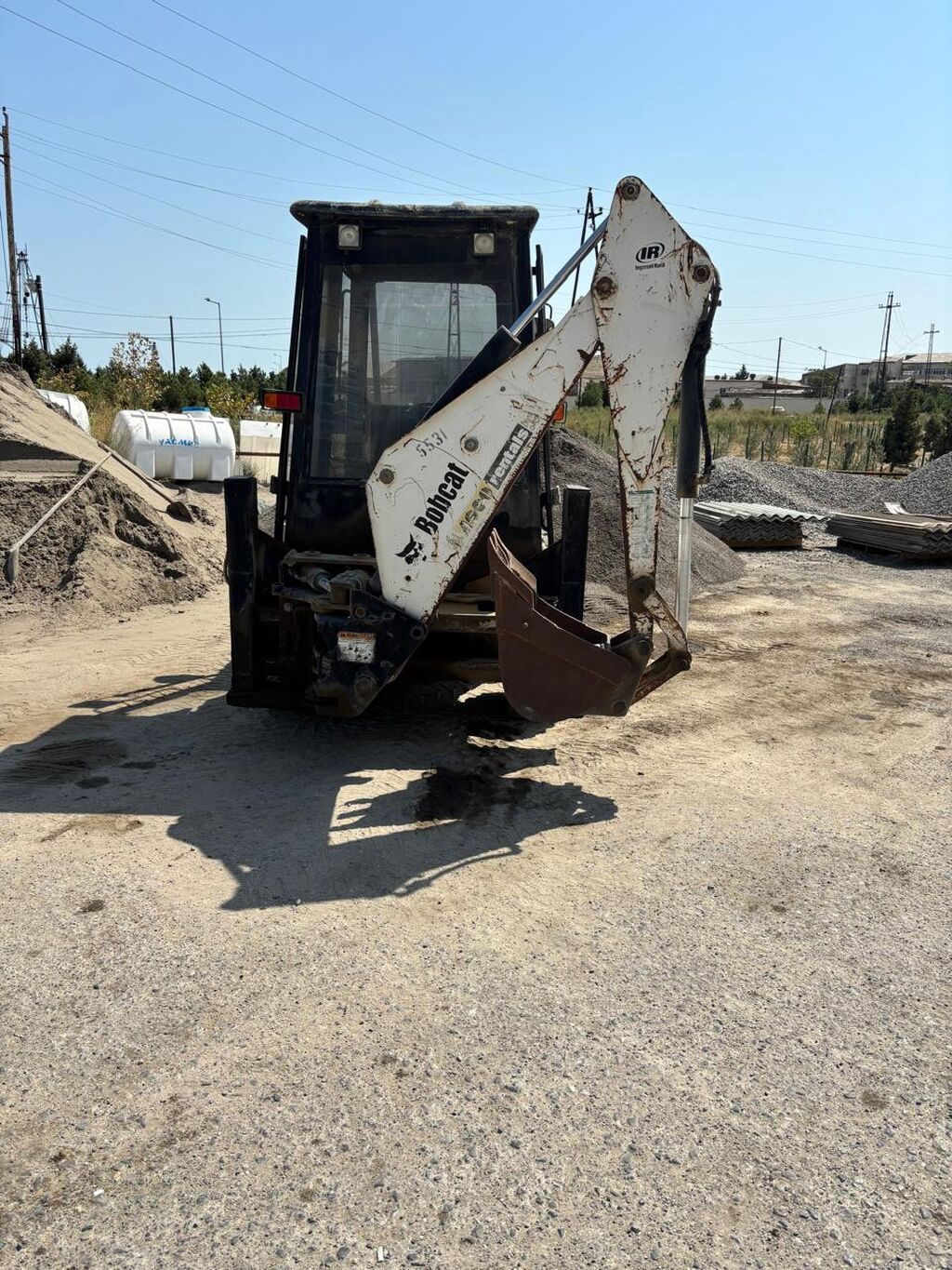 Bobcat B250 ekskavator-yükləyici - Markalı model: Bobcat B250 (IR – — Ekskavatorlar, Bakı (6)