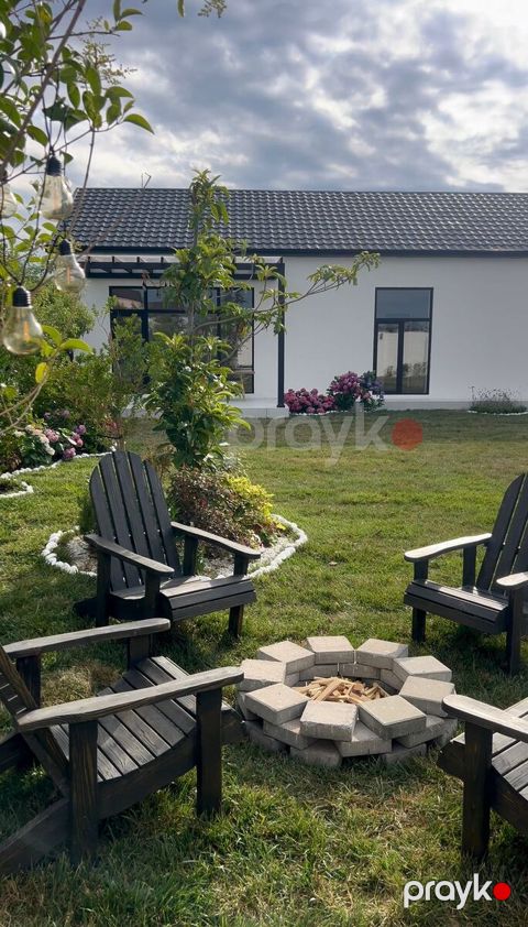 Satılır 3 otaqlı həyət evi/bağ evi 120 m²