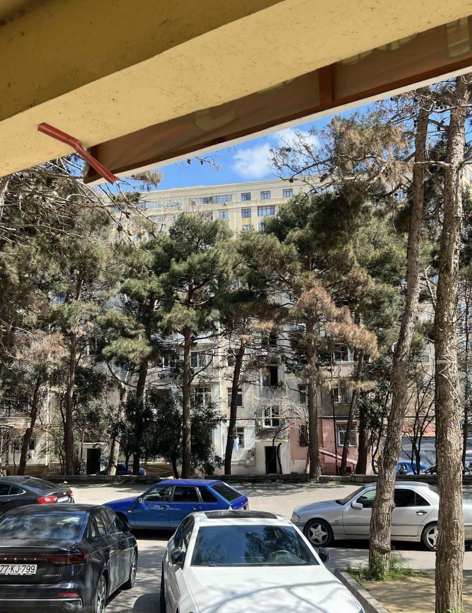 Satılır 3 otaqlı köhnə tikili 75 m² — Mənzil, Bakı (2)
