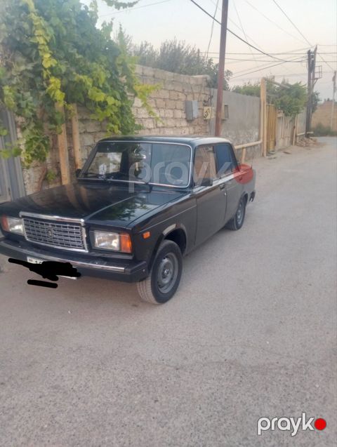 Lada 2107 sedan – klassik dizayn və sadə mexanika sevənlər üçün — Bakı