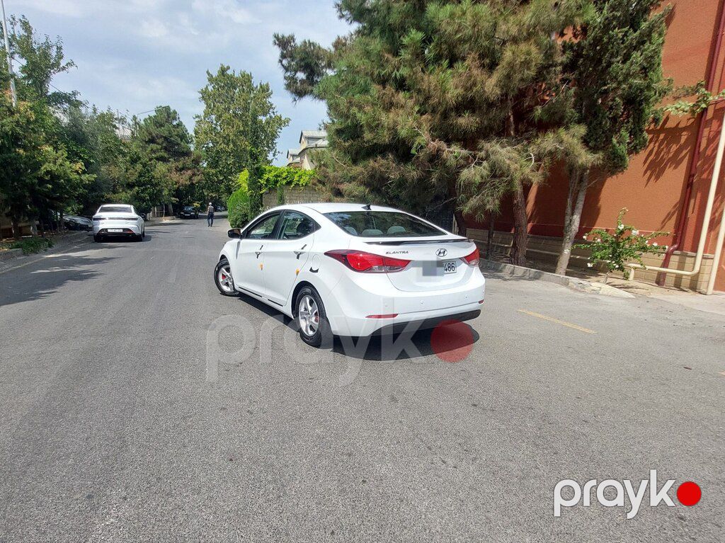 Hyundai Elantra, 1.8 L, 2015 il, 128 556 km — Avtomobillər, Bakı (6)