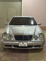 Mercedes E 320, 3.2 L, 1999 il, 324 000 km — Cars
