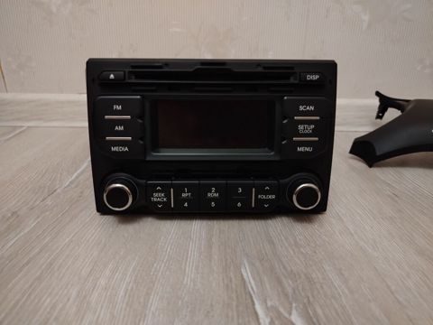 Kia Rio monitor original hec bir problemi yoxdu hee bir şeyi