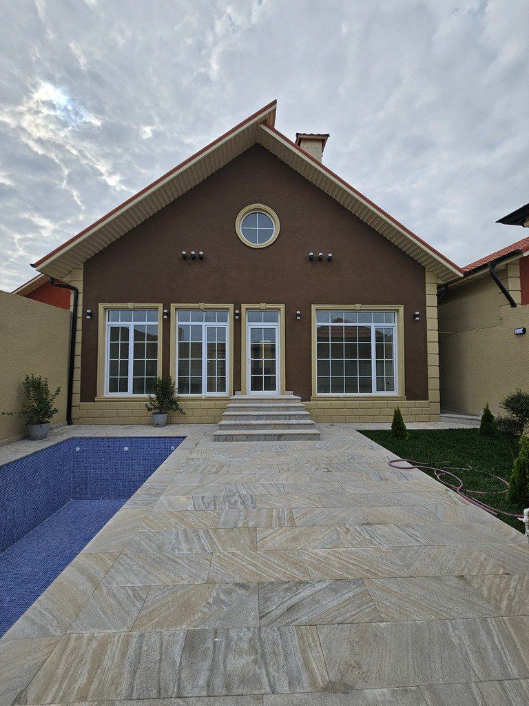 Satılır 3 otaqlı həyət evi/bağ evi 130 m² — Ev, villa, Bakı (2)