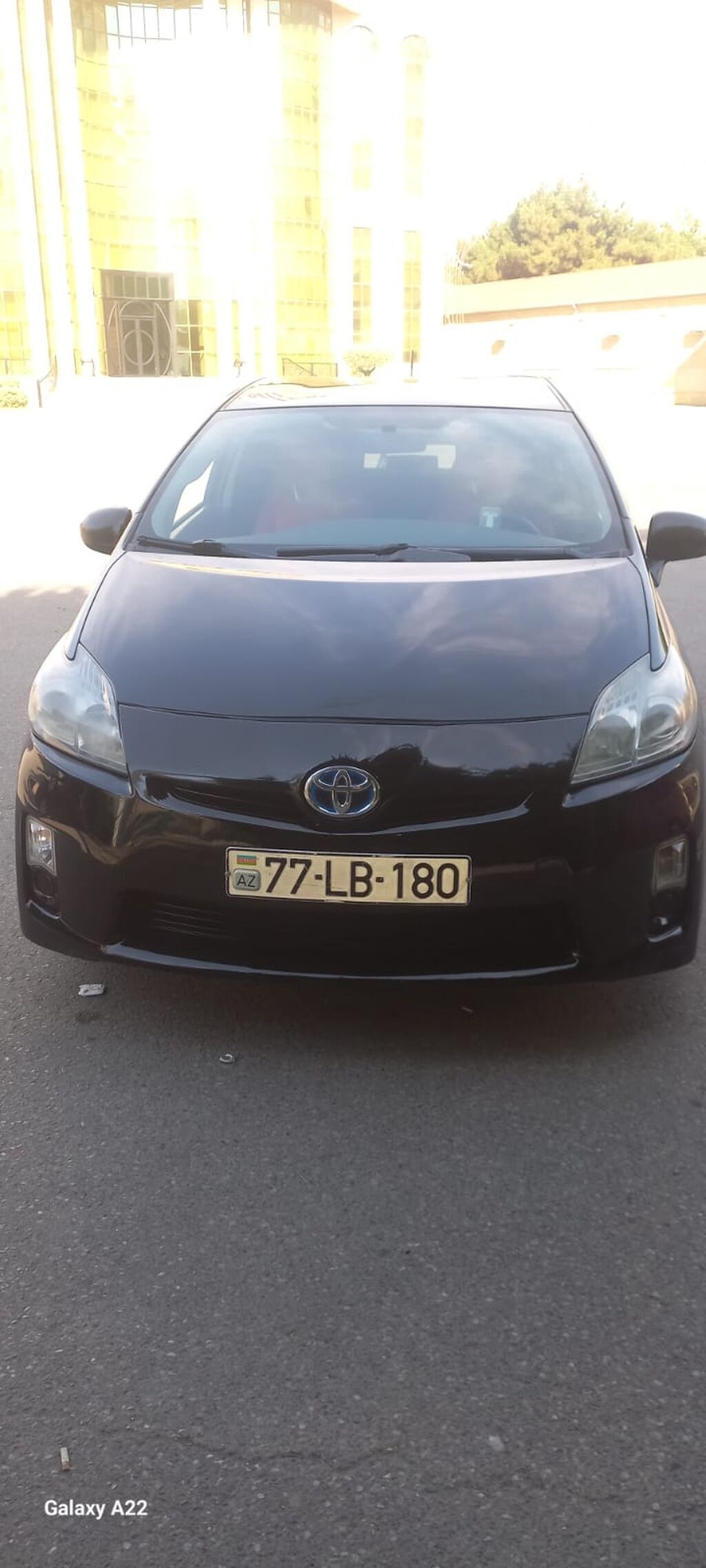 Toyota Prius 1.8 Hibrid, 2011 il, Hetçbek — Avtomobillər, Saatlı (4)