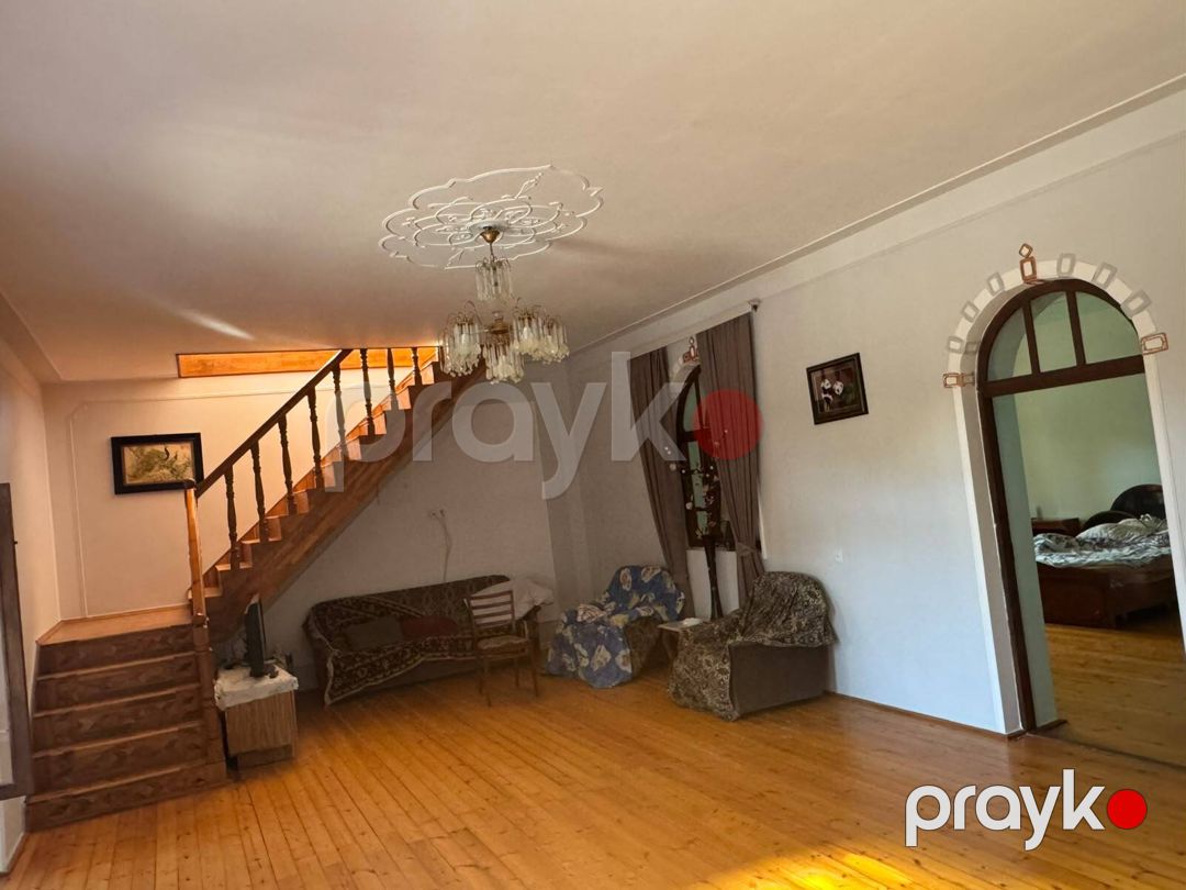 Satılır 5 otaqlı həyət evi/bağ evi 350 m² — Ev, villa, Bakı (8)