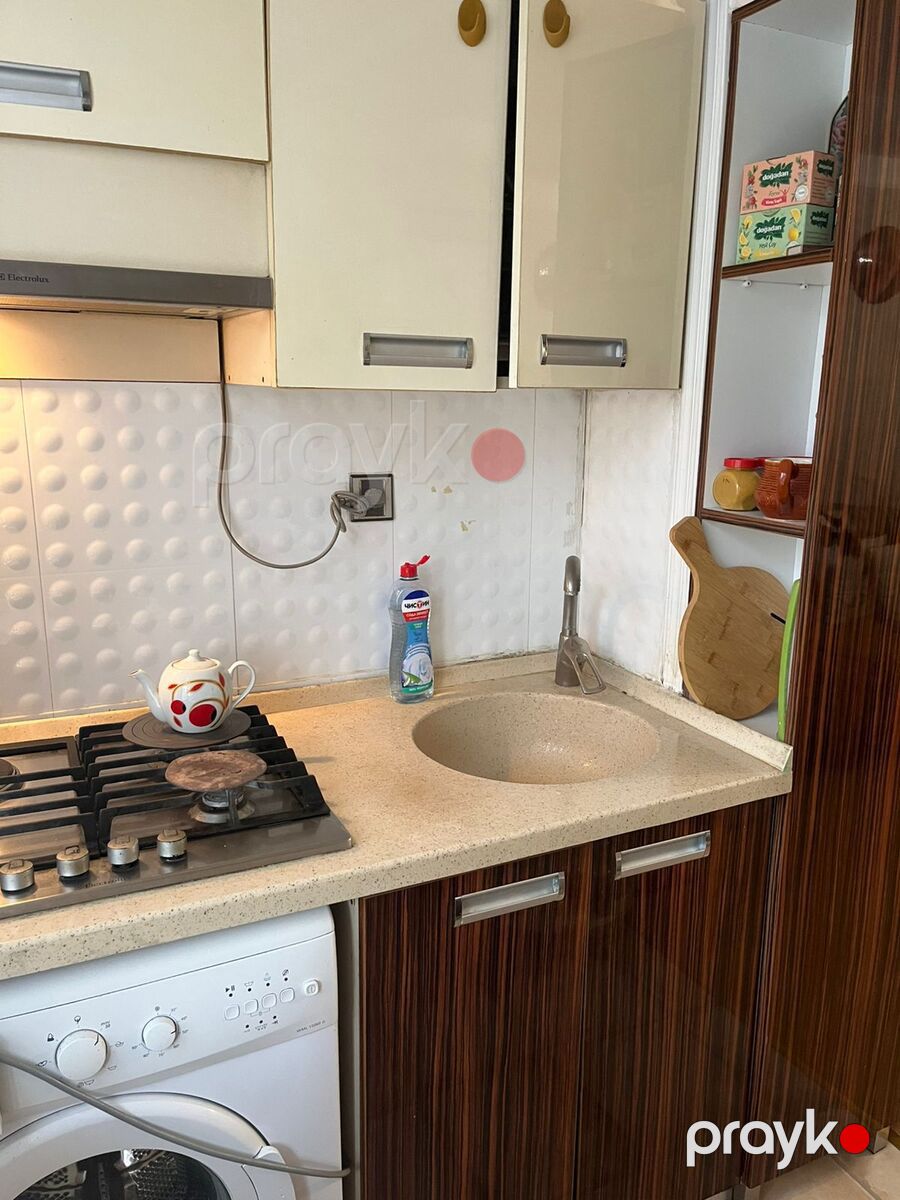 Satılır 2 otaqlı köhnə tikili 45 m² — Mənzil, Bakı (10)