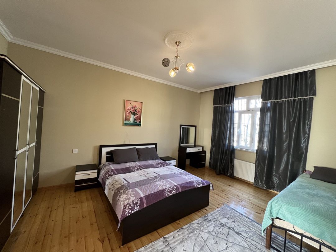 İcarəyə verilir 4 otaqlı həyət evi/bağ evi 150 m² — Ev, villa, Qəbələ (9)