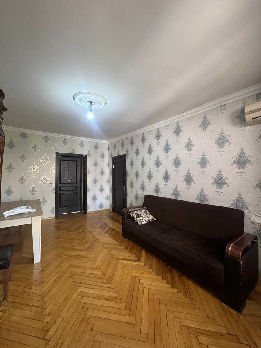 Satılır 3 otaqlı köhnə tikili 75 m² — Mənzil, Bakı
