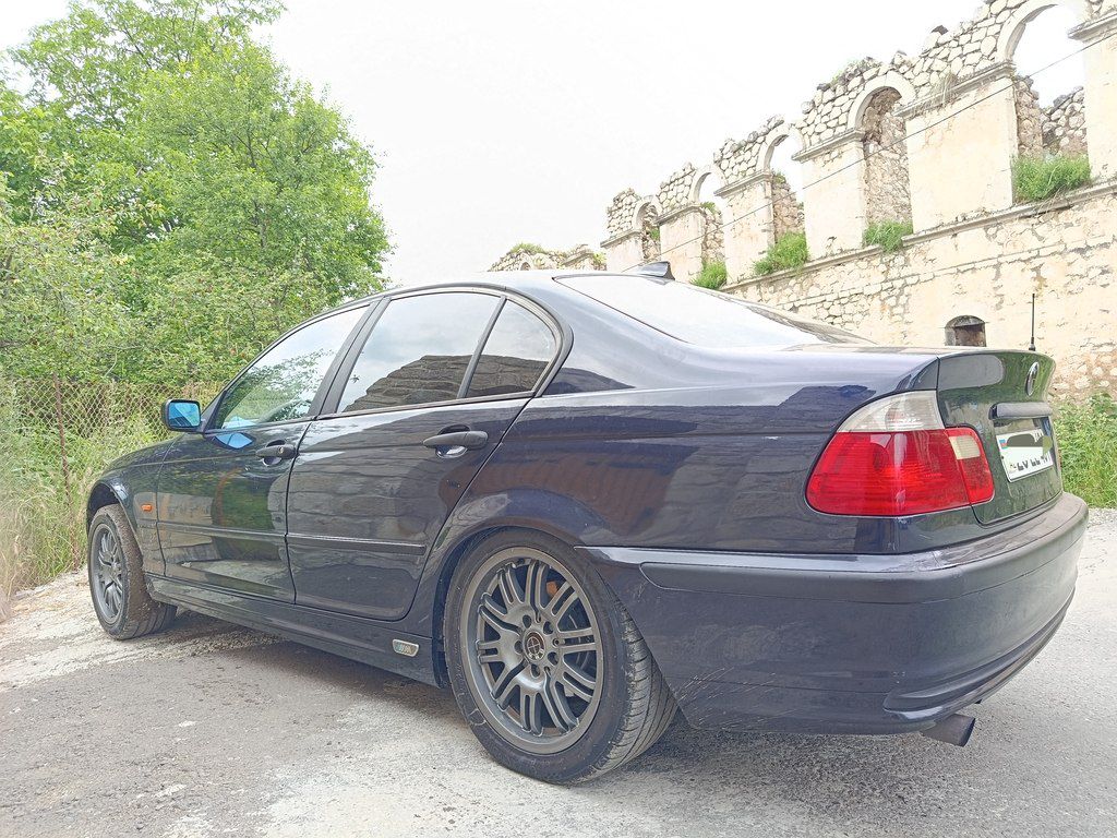 BMW 318, 1.9 L, 1999 il, 450 000 km — Avtomobillər, Şəki (2)
