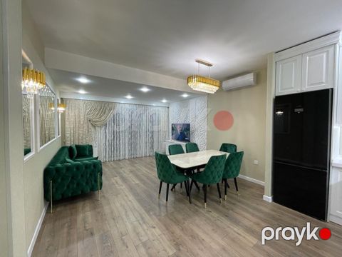 Satılır 3 otaqlı yeni tikili 110 m²