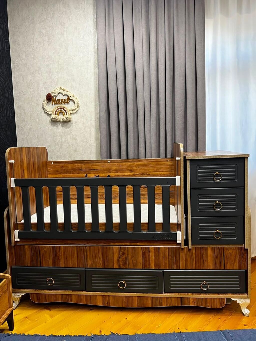 Usaq çarpayisi ela veziyyetde. Matras ortapedik. Qiymet 110 azn Unvan — Mebel, Bakı (3)