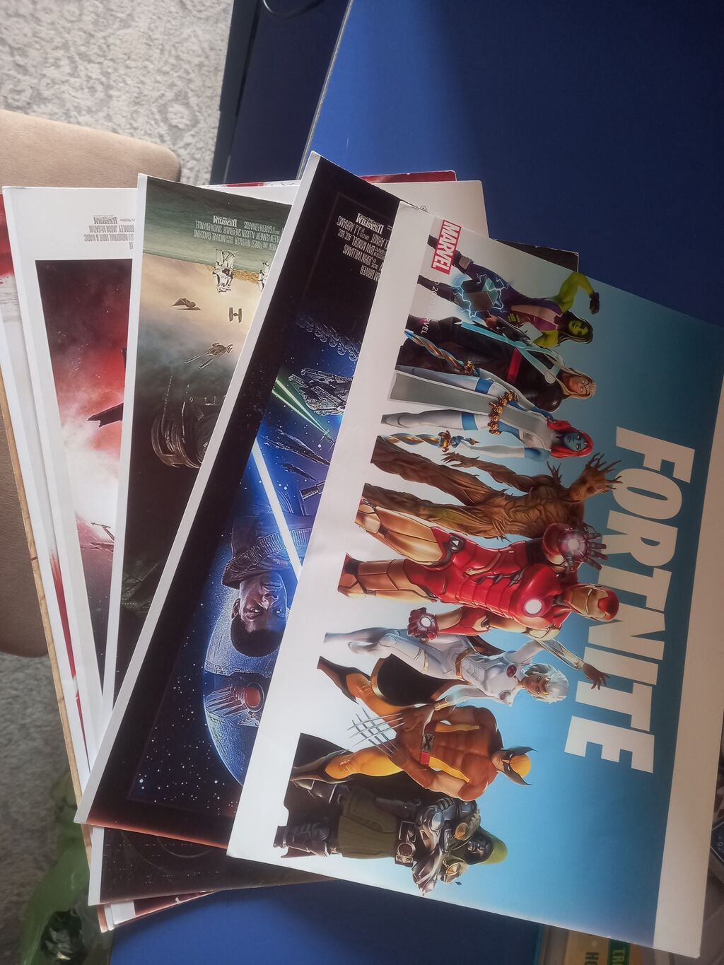 - Poster və afişa dəsti - Mövzular: Fortnite (Marvel krossover — Mallar, Bakı