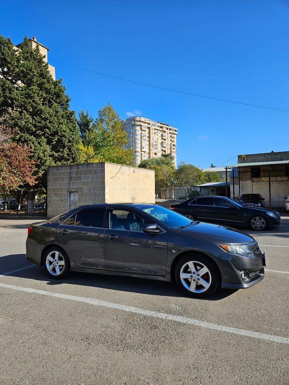 Toyota Camry, 2.5 L, 2012 il, 238 183 km — Avtomobillər, Bakı (3)