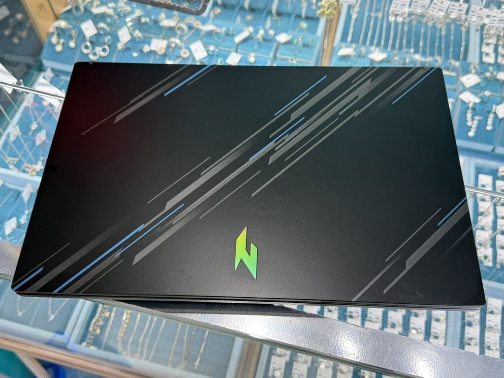 Noutbuk tezefen seçilmir 15 gün istifade olunub intel core i7 — Acer, Bakı (3)
