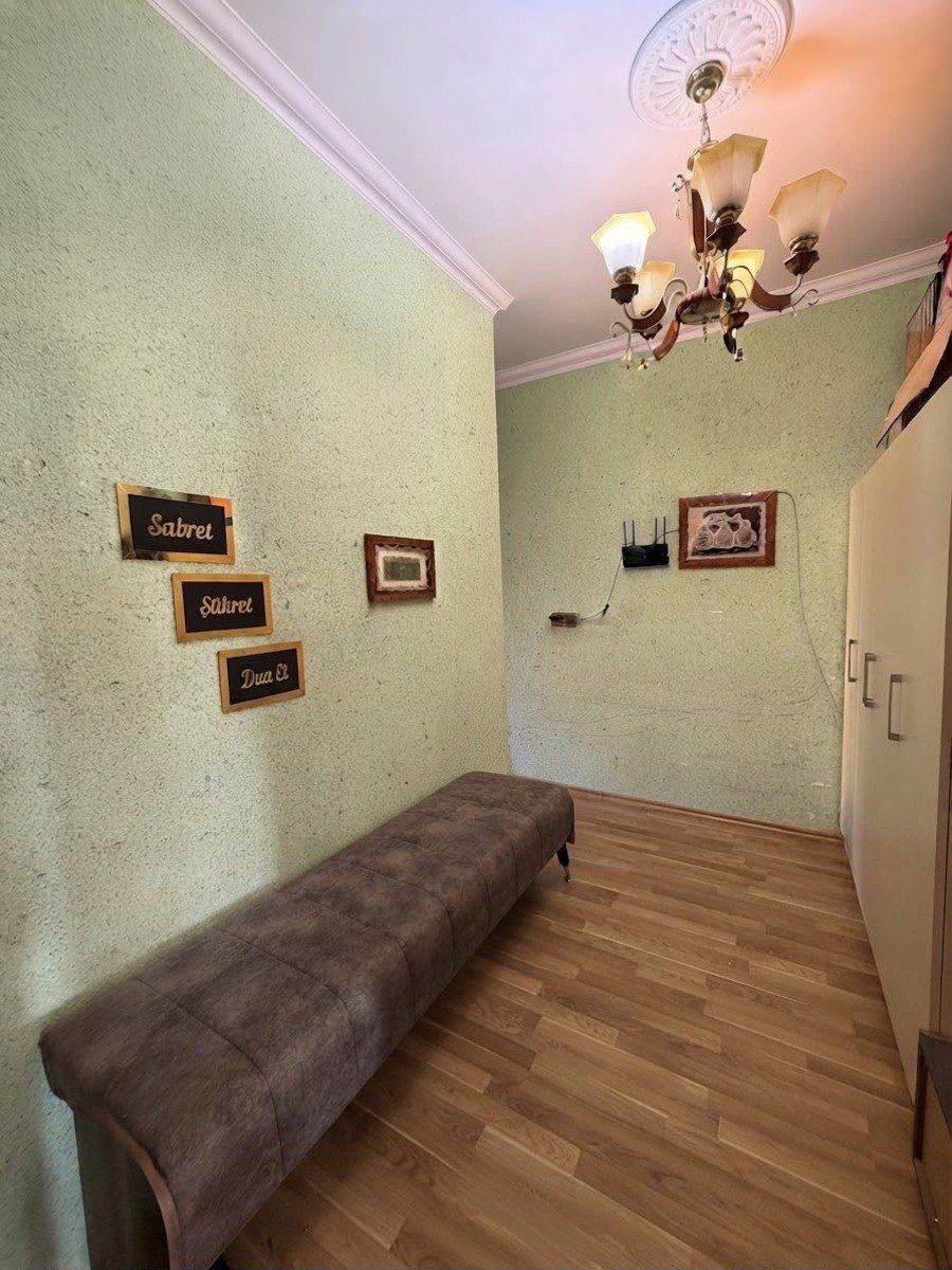Satılır 2 otaqlı köhnə tikili 60 m² — Mənzil, Bakı (3)