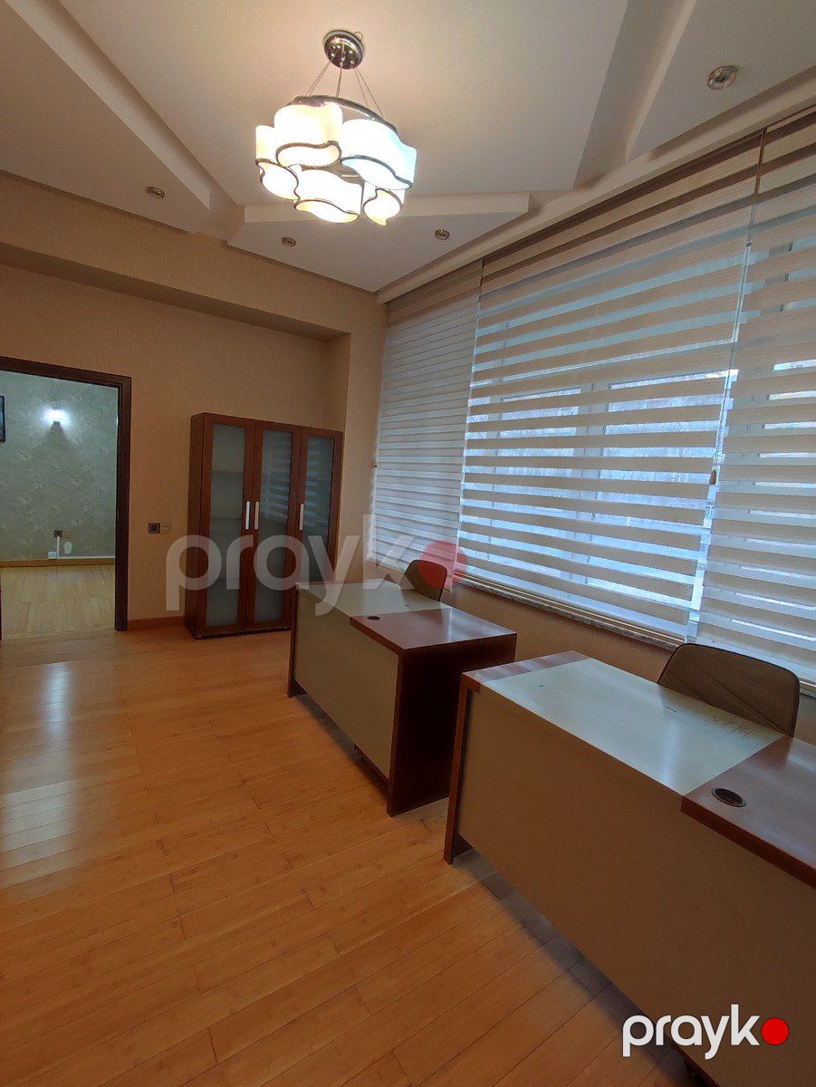 Ofis icarəyə verilir, Azadlıq m. — Daşınmaz əmlak, Bakı (8)