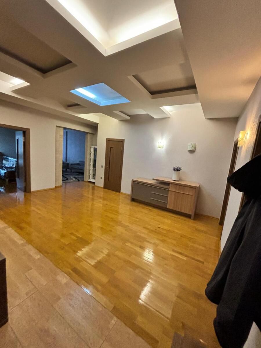 Satılır 3 otaqlı yeni tikili 150 m² — Mənzil, Bakı (11)